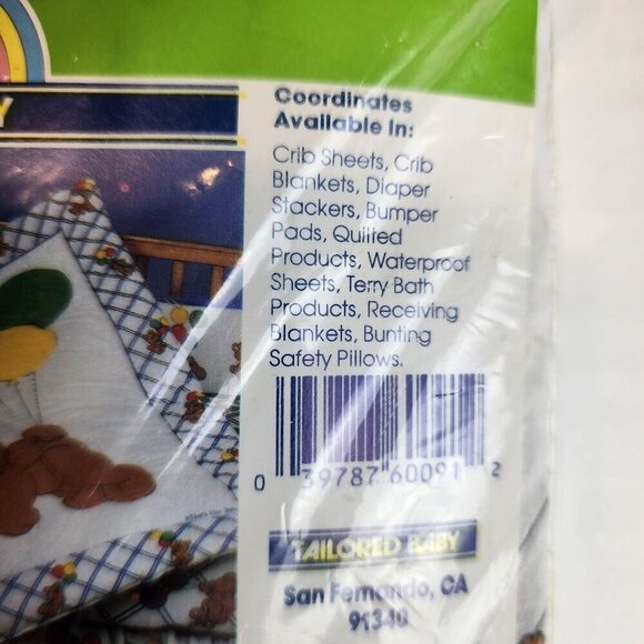 Vtg fitted crib sheet white fabric Bear in Hot Air Balloon by Tailored Baby prop - Picture 6 of 7